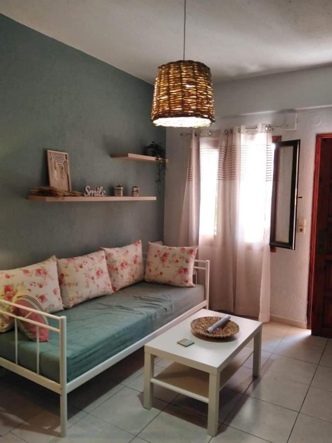 Cozy Apartments อิสตรอน ภายนอก รูปภาพ